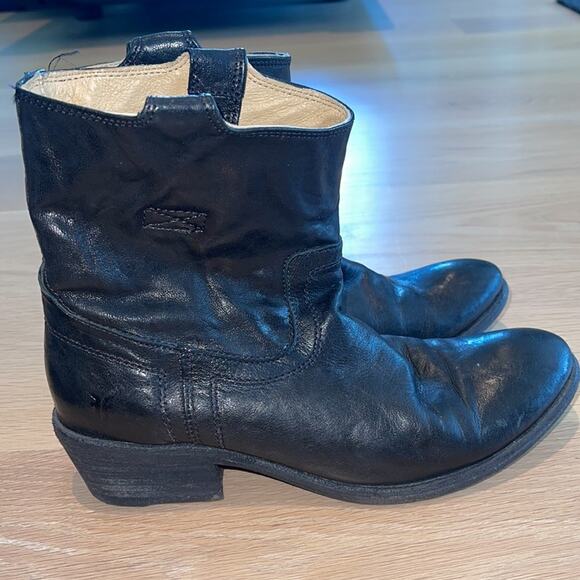 Frye Carson Tab Leather Short Boot Bootie Black 7.5 - Picture 4 of 9